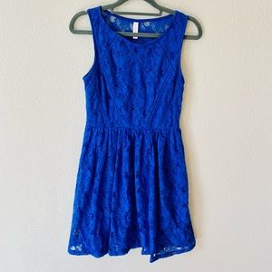 Junior girls Blue lace pattern dress